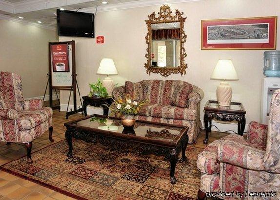 Econo Lodge Мартинсвил Интериор снимка