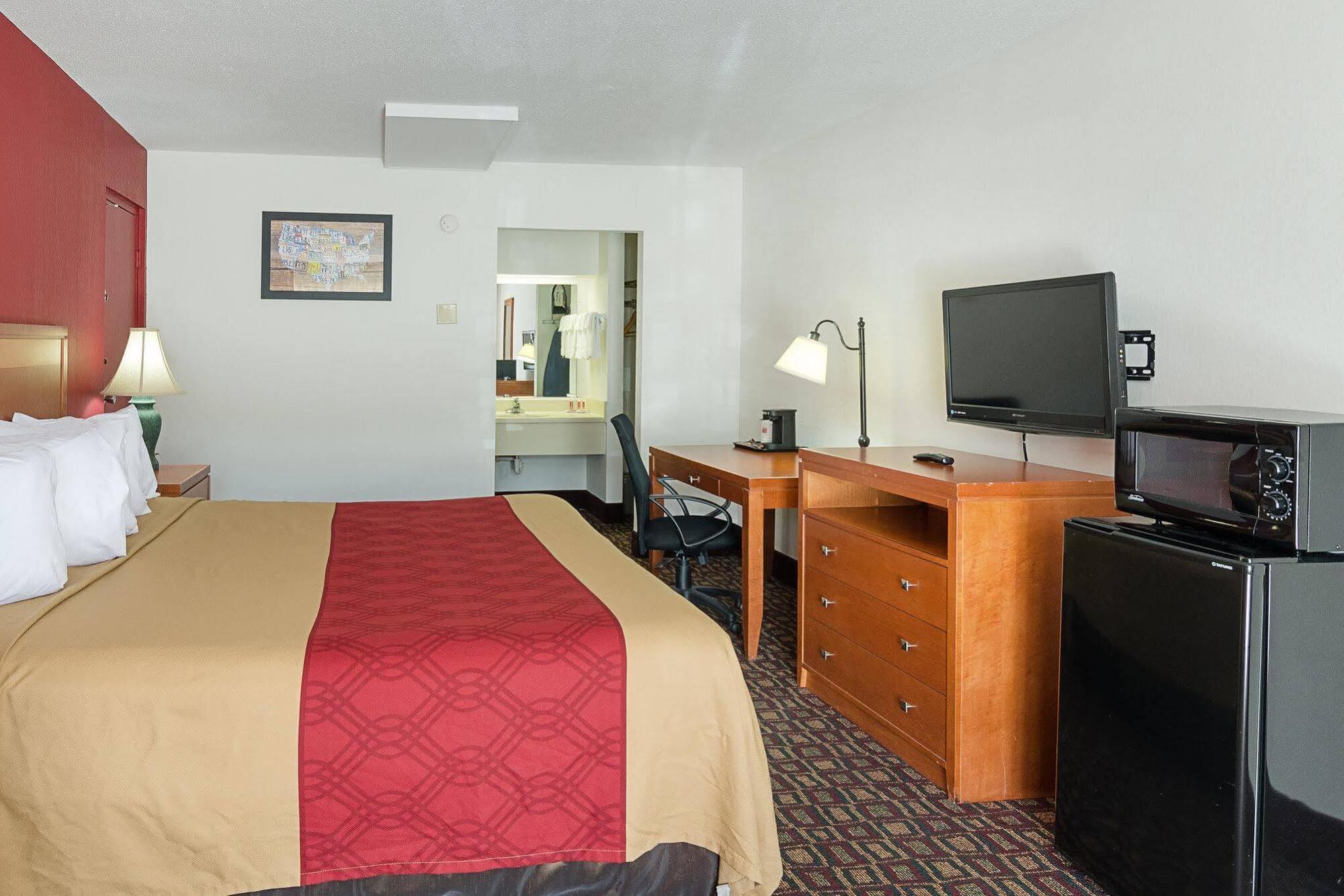 Econo Lodge Мартинсвил Екстериор снимка